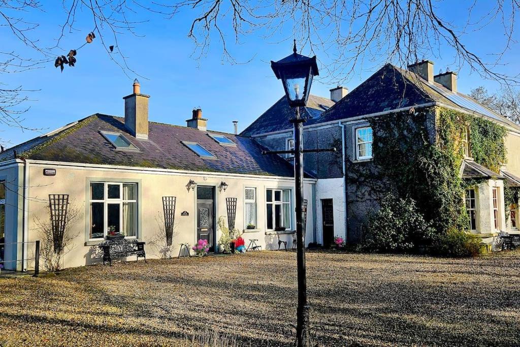 Grove Cottage At The Lodge Tullow Eksteriør bilde
